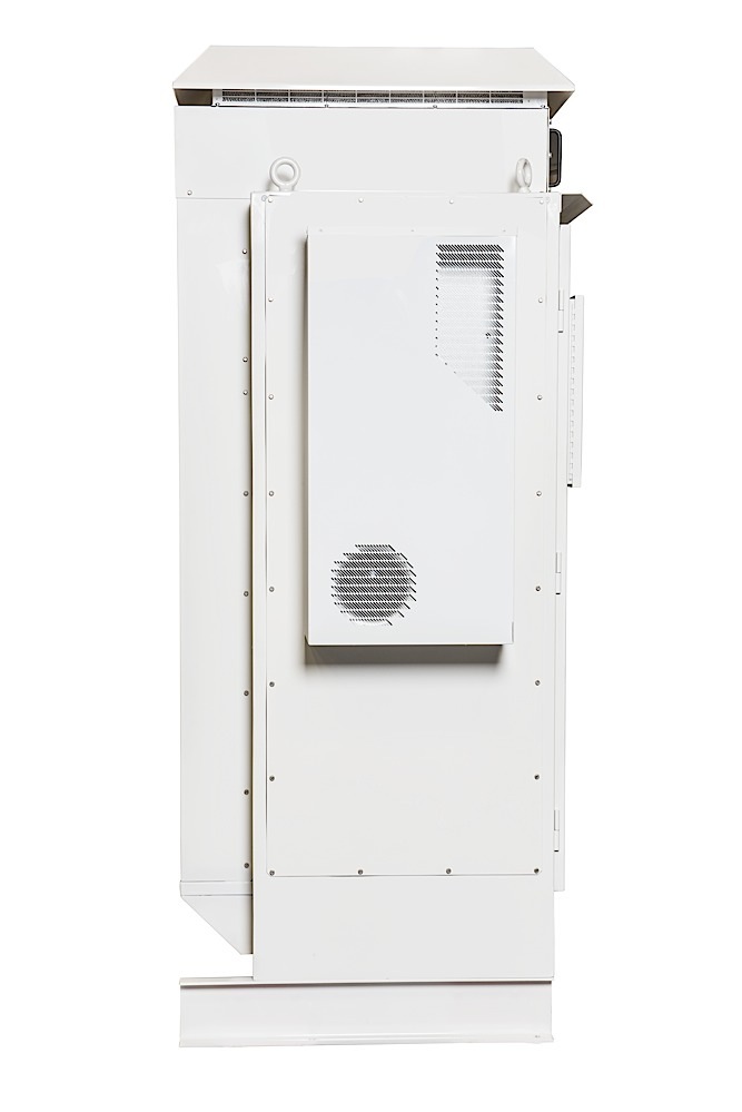 5000N3R_20-30kVA_Left_Air Xchanger_LowRes